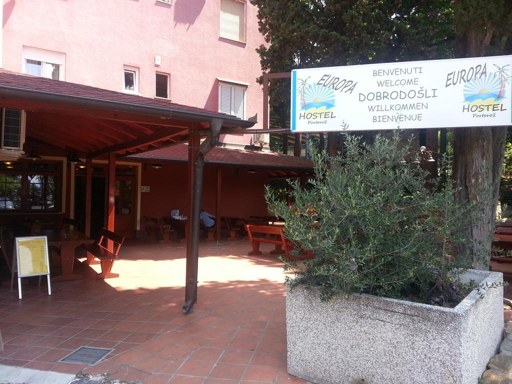 Europa Hostel Portoroz Bagian luar foto