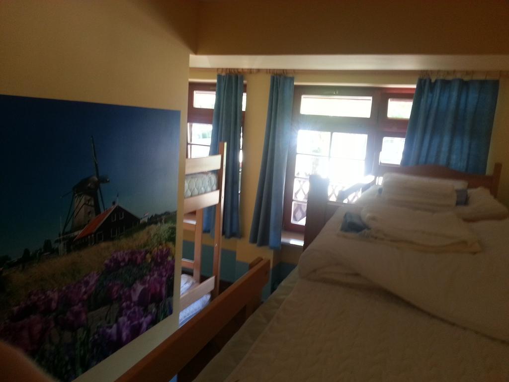 Europa Hostel Portoroz Ruang foto
