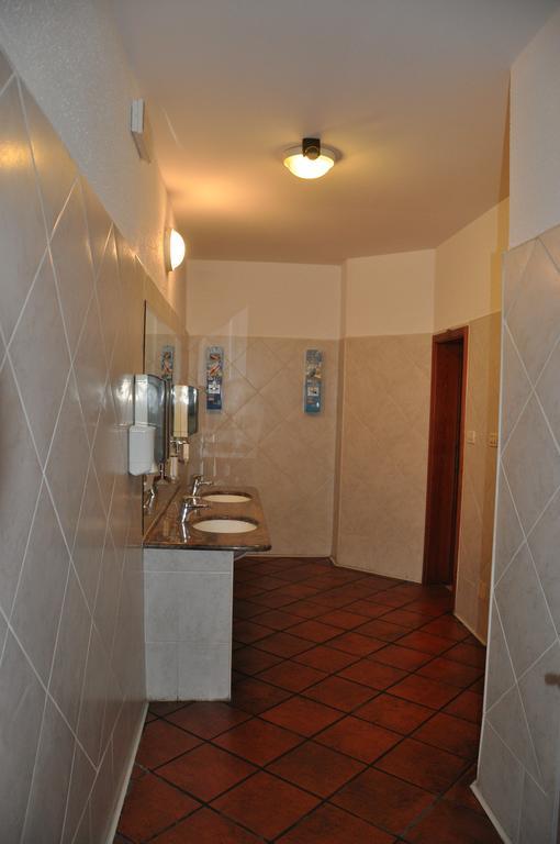 Europa Hostel Portoroz Ruang foto