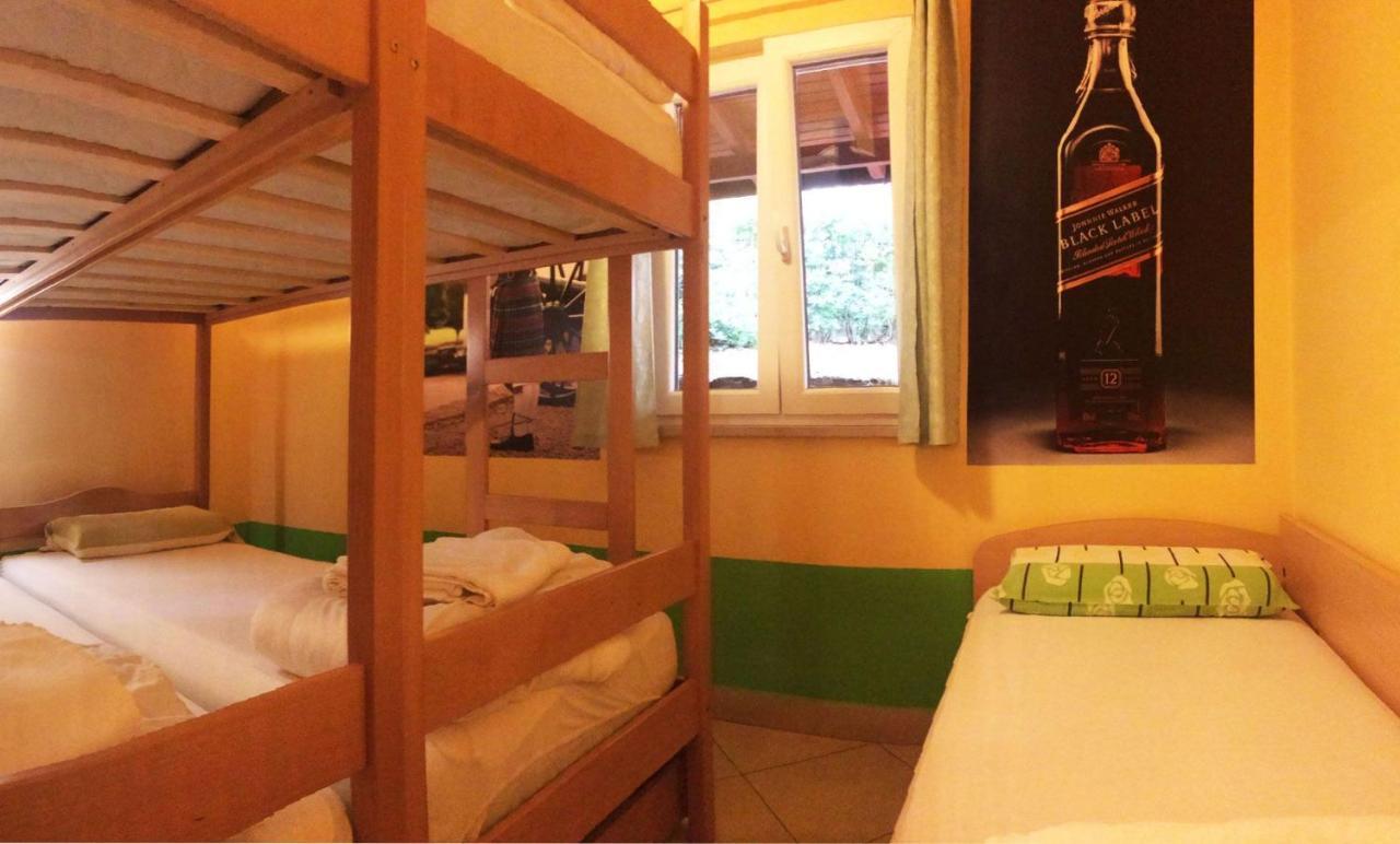Europa Hostel Portoroz Bagian luar foto